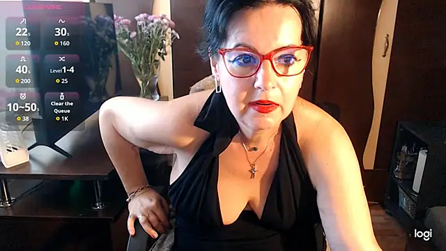Snapshot of exymilf_ chatting on 09.16.25 exymilf online show from 09.16.25