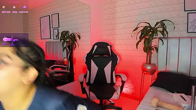 Lizzie-Evans online show from 02.13.26