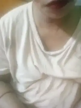 Snapshot of NairaSaxena chatting on 07.28.26 NairaSaxena online show from 07.28.26