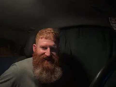 Snapshot of Redfurr69 chatting on 12.13.24 Redfurr69 online show from 12.13.24