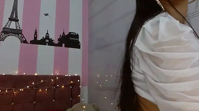 Snapshot of sara_caplerx chatting on 12.18.24 sara caplerx online show from 12.18.24