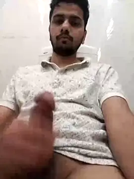 Snapshot of itachigunn chatting on 03.03.26 itachigunn online show from 03.03.26