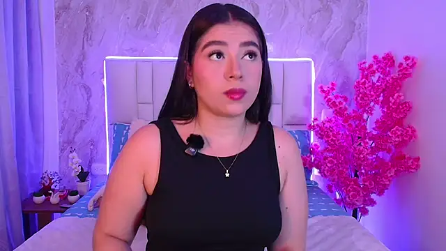 IsabellaAnngel online show from 05.26.26