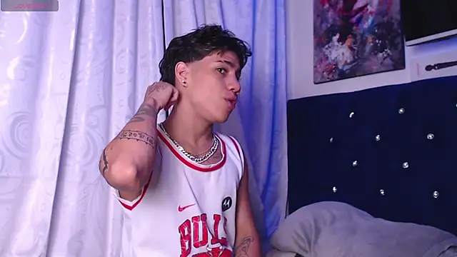 Sexys Boys Hot1 online show from 12.02.25