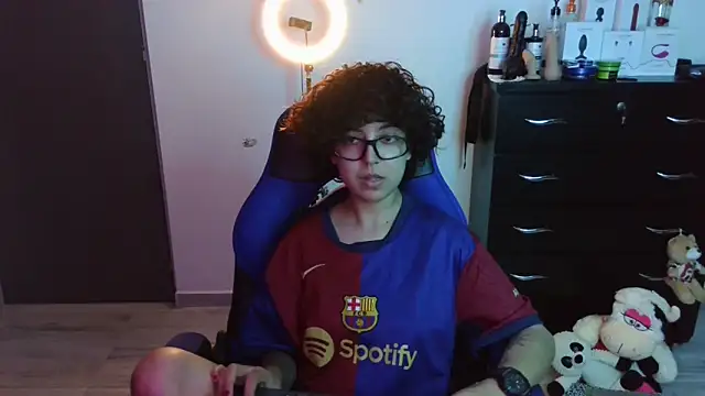 thomascooper7 online show from 10.20.25