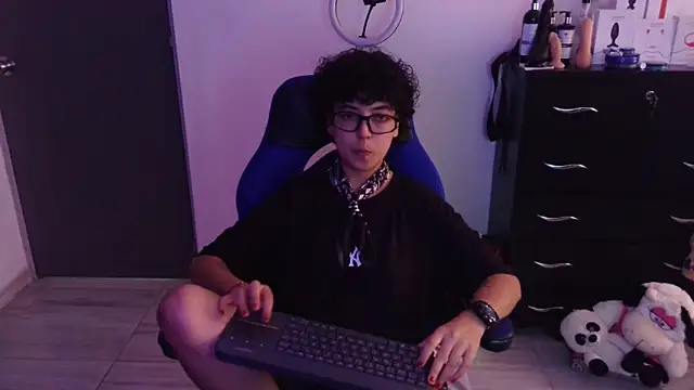 thomascooper7 online show from 02.20.26