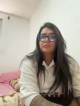 Snapshot of isa_ofc2024 chatting on 12.10.24 isa ofc2024 online show from 12.10.24