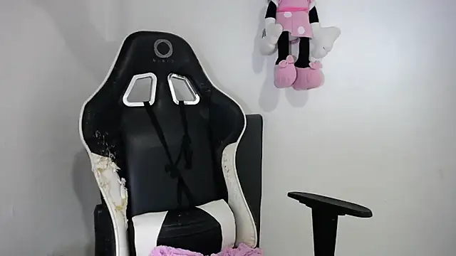 bulma milk online show from 10.15.25