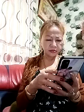 Snapshot of Baby-sexysweet69 chatting on 12.15.24 Baby-sexysweet69 online show from 12.15.24