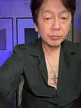 Snapshot of SaneService9 chatting on 05.14.26 SaneService9 online show from 05.14.26