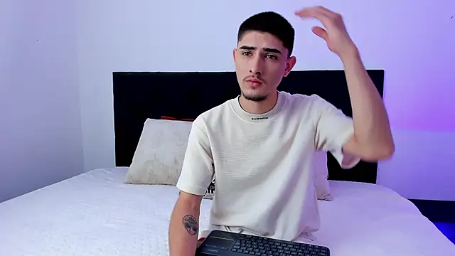 PhilipRich online show from 12.26.24