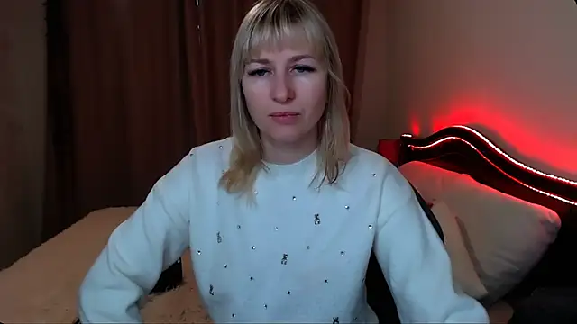 Snapshot of Incredible_Ariela chatting on 01.08.25 Incredible Ariela online show from 01.08.25