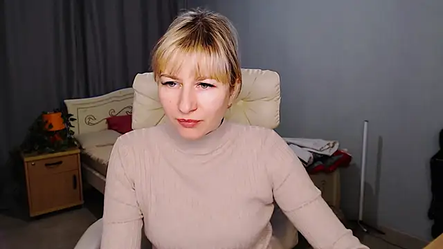 Snapshot of Incredible_Ariela chatting on 01.16.25 Incredible Ariela online show from 01.16.25