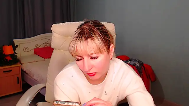Snapshot of Incredible_Ariela chatting on 01.22.25 Incredible Ariela online show from 01.22.25