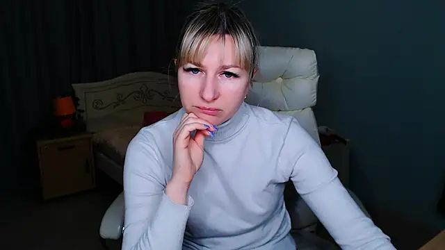 Snapshot of Incredible_Ariela chatting on 02.07.25 Incredible Ariela online show from 02.07.25