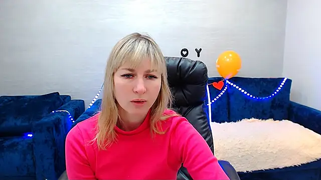 Snapshot of Incredible_Ariela chatting on 02.22.25 Incredible Ariela online show from 02.22.25