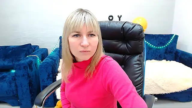 Snapshot of Incredible_Ariela chatting on 02.22.25 Incredible Ariela online show from 02.22.25