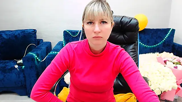 Snapshot of Incredible_Ariela chatting on 03.17.25 Incredible Ariela online show from 03.17.25