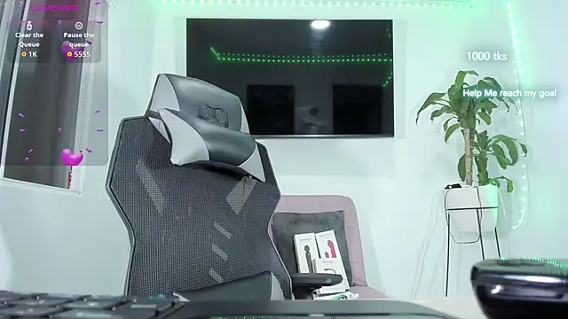 emily palmeer online show from 11.27.25