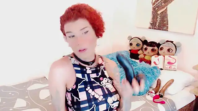 Snapshot of jhoanadoll chatting on 01.10.25 jhoanadoll online show from 01.10.25