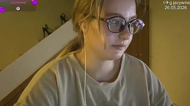 JacyWinslat online show from 05.26.26