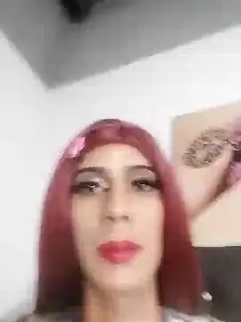 Snapshot of DOMINANTE_KLOE_ chatting on 02.07.25 DOMINANTE KLOE online show from 02.07.25