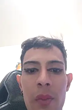 Snapshot of DOMINANTE_KLOE_ chatting on 03.06.25 DOMINANTE KLOE online show from 03.06.25