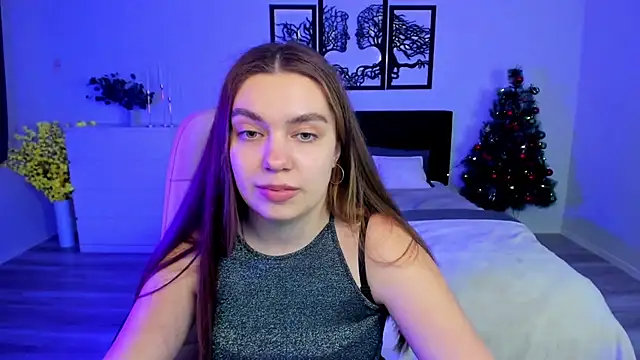 DaniellaLovely online show from 01.25.25