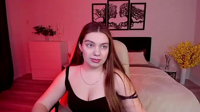 DaniellaLovely online show from 02.04.25