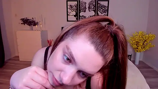 DaniellaLovely online show from 02.07.25