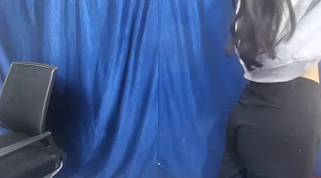 Snapshot of cutie-pie8 chatting on 01.30.25 cutie-pie8 online show from 01.30.25