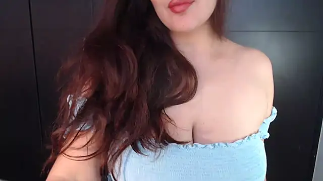 AdharaLujan online show from 03.12.25