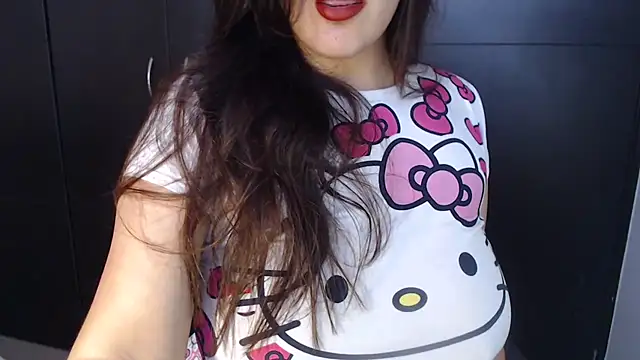 AdharaLujan online show from 09.11.25