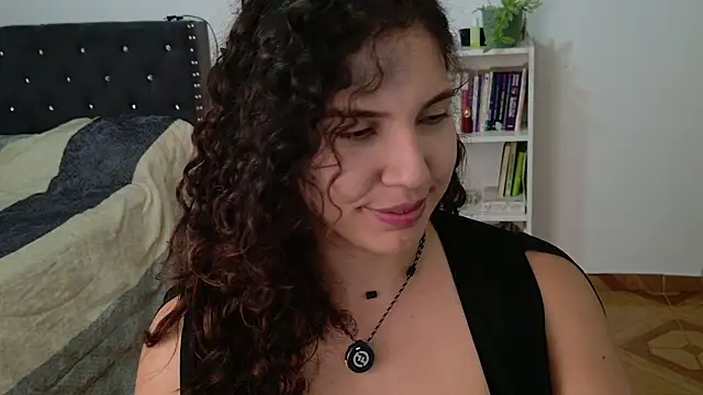 Snapshot of Sigrid- chatting on 05.03.26 Sigrid- online show from 05.03.26