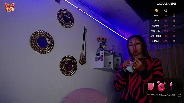 Soffy-brooks online show from 12.21.24