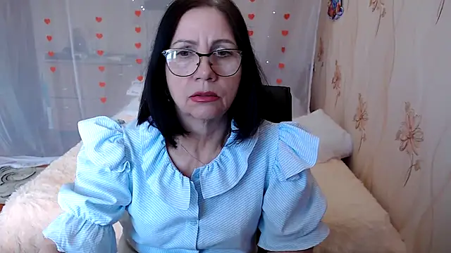 Snapshot of OlgaHottie chatting on 02.26.25 OlgaHottie online show from 02.26.25