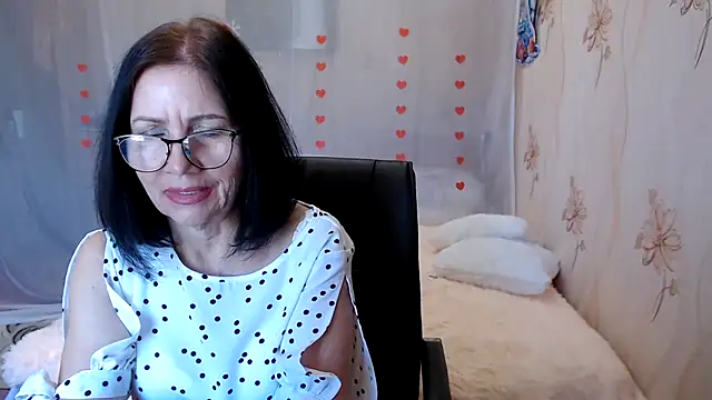 Snapshot of OlgaHottie chatting on 03.02.25 OlgaHottie online show from 03.02.25
