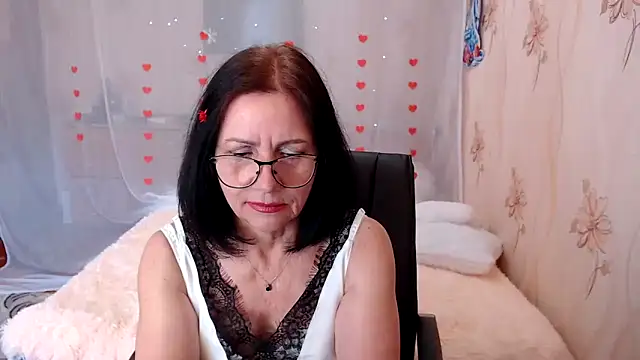 Snapshot of OlgaHottie chatting on 03.02.25 OlgaHottie online show from 03.02.25