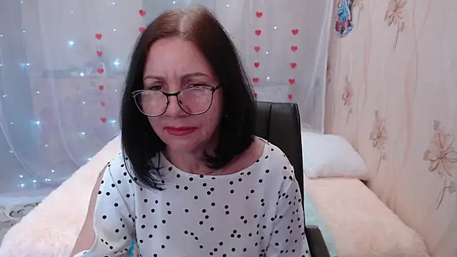 Snapshot of OlgaHottie chatting on 03.22.25 OlgaHottie online show from 03.22.25