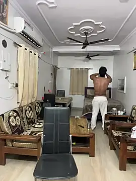 Snapshot of John_desihunk chatting on 12.28.24 John desihunk online show from 12.28.24