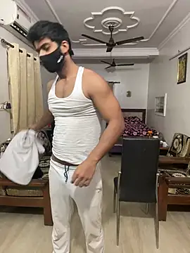 Snapshot of John_desihunk chatting on 12.30.24 John desihunk online show from 12.30.24