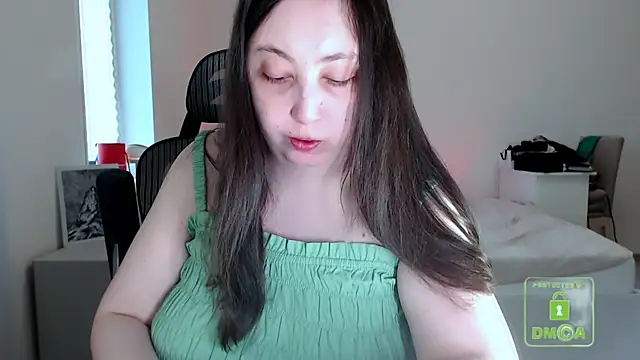 cute and hot online show from 04.25.26