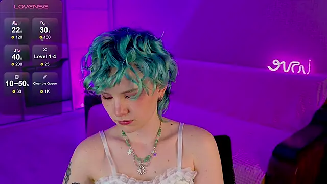 Snapshot of School_Love chatting on 02.21.25 School Love online show from 02.21.25