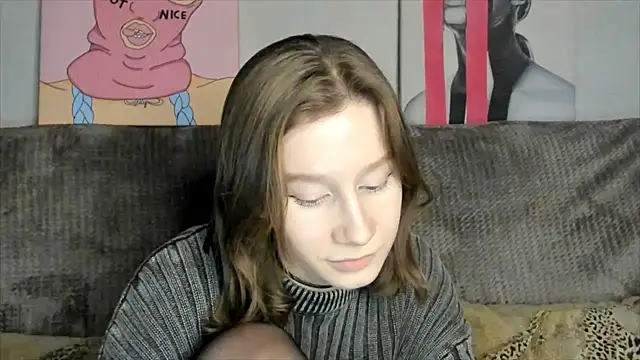 Snapshot of EnigmaSee chatting on 02.11.25 EnigmaSee online show from 02.11.25