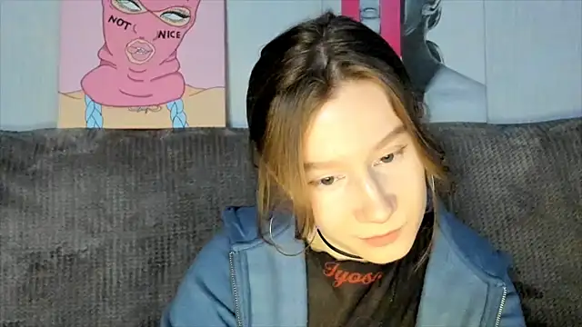 Snapshot of EnigmaSee chatting on 02.16.25 EnigmaSee online show from 02.16.25