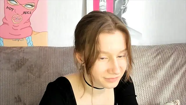 Snapshot of EnigmaSee chatting on 03.01.25 EnigmaSee online show from 03.01.25