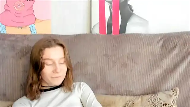 Snapshot of EnigmaSee chatting on 03.03.25 EnigmaSee online show from 03.03.25