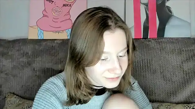 Snapshot of EnigmaSee chatting on 03.14.25 EnigmaSee online show from 03.14.25