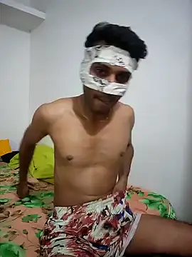 Snapshot of JOHN_LEE_DEREK chatting on 12.10.24 JOHN LEE DEREK online show from 12.10.24