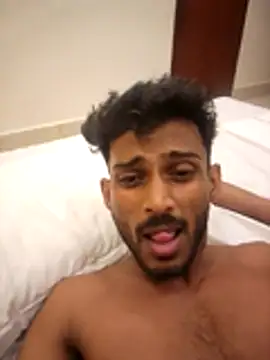 Snapshot of JOHN_LEE_DEREK chatting on 03.17.26 JOHN LEE DEREK online show from 03.17.26